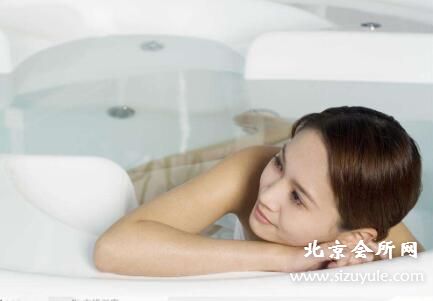 爱北京：女性在北京spa会所中放松需要不断地减压吗